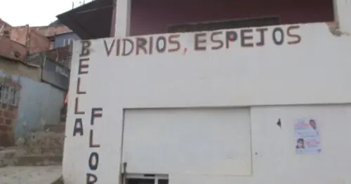 VIDRIOS ESPEJOS BELLA FLOR VIDRIOS ESPEJOS BELLA FLOR